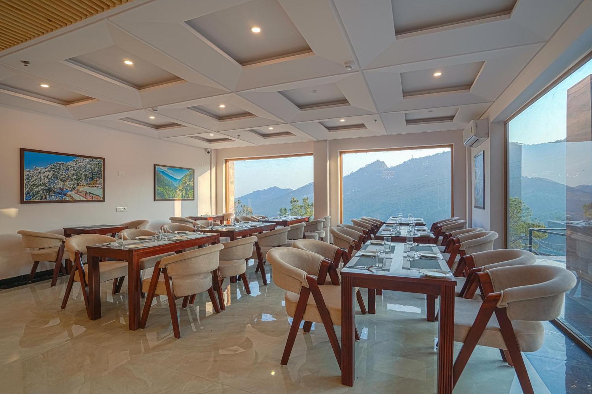 The Sanawar Heights I Kasauli I New Property Esterno foto