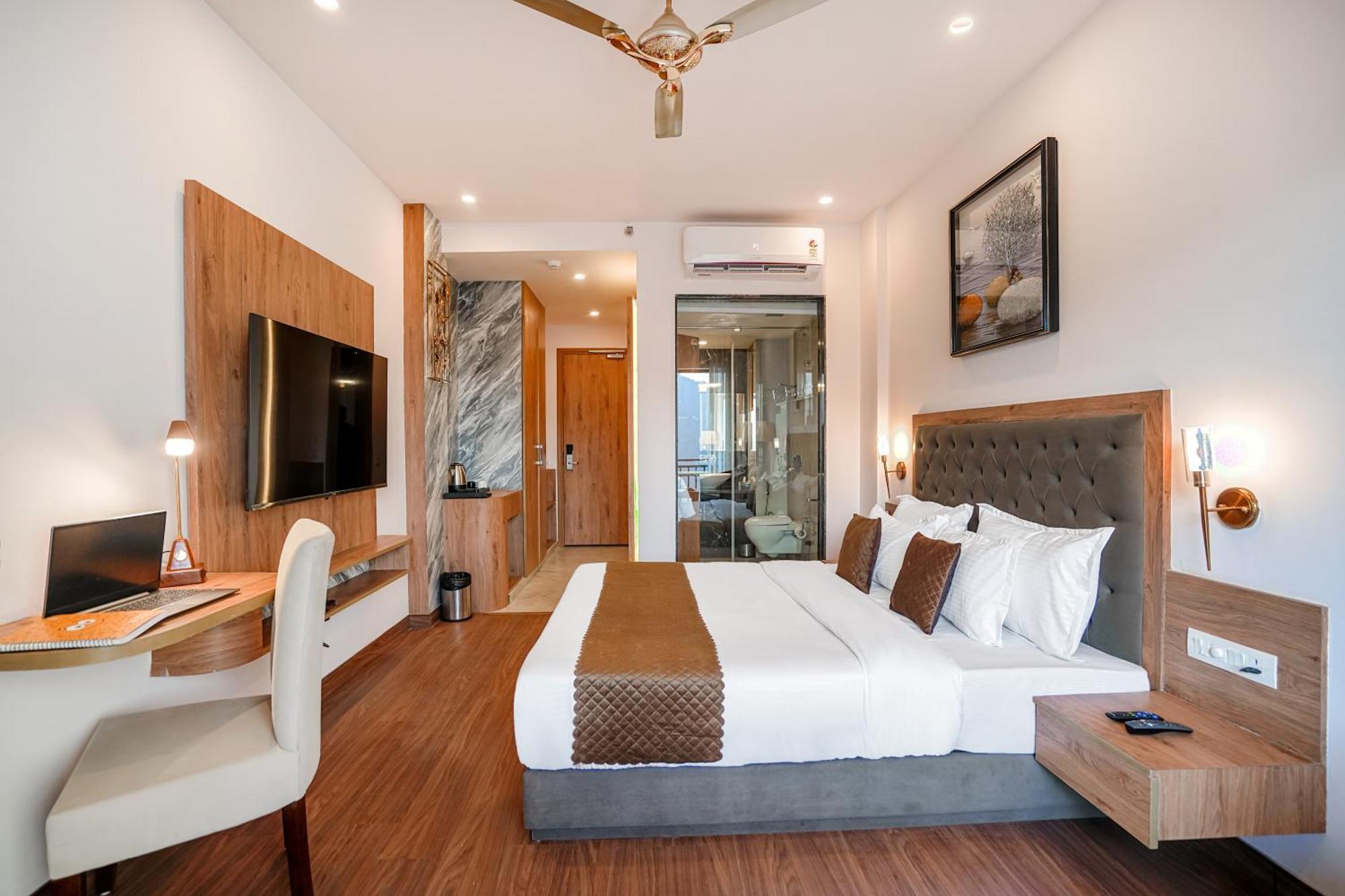 The Sanawar Heights I Kasauli I New Property Esterno foto